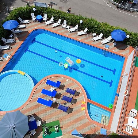 Hotel Real แชร์เวีย ภายนอก รูปภาพ
